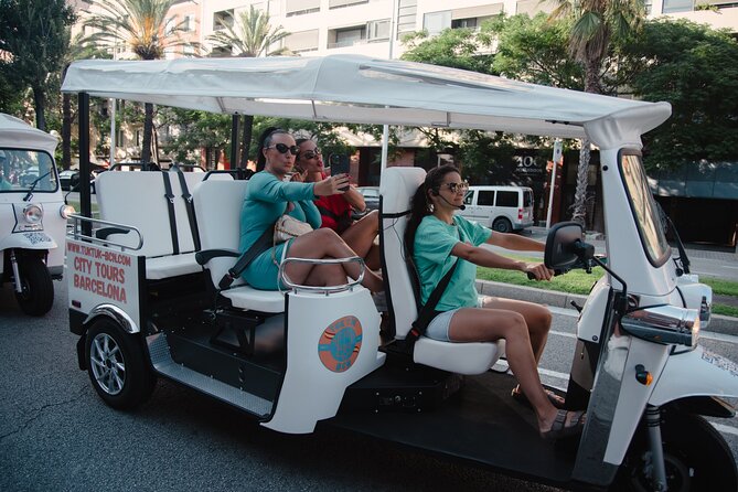 Official Tuk Tuk BCN l Barcelona 3 Hours City Tour - Passeig de Gràcia and Gaudí’s famous façades
