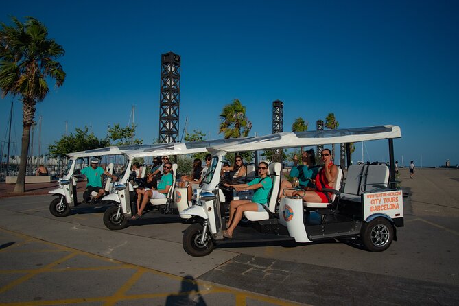 Official Tuk Tuk BCN l Barcelona 3 Hours City Tour - How the private guide changes the experience