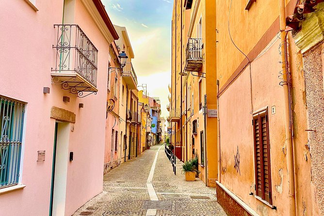 Olbia: Private Romantic Tuk-Tuk Tour - The center of Olbia from an open seat
