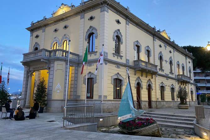 Olbia: Private Romantic Tuk-Tuk Tour - Fausto Noce Park gives you ten minutes to slow down