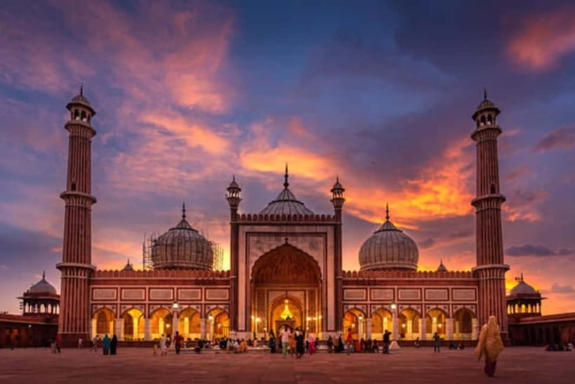 Old Delhi: Chandni Chowk, Food Tasting & Tuk Tuk Ride - Timing, pickup areas, and guide languages