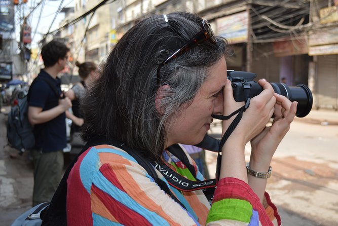 Old Delhi Photography & Food Tour with Rickshaw Ride to Masterji Kee Haveli - Why Old Delhi works best from a rickshaw seat