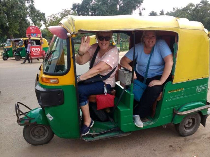 Old & New Delhi Private Tuk Tuk Tour with Street Food - Lodhi Garden and Jantar Mantar