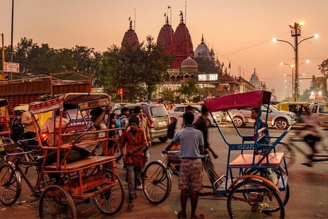 Old & New Delhi Tour : Monuments , Rickshaw Ride & Local Heritage - Why this route works for a first day in Delhi