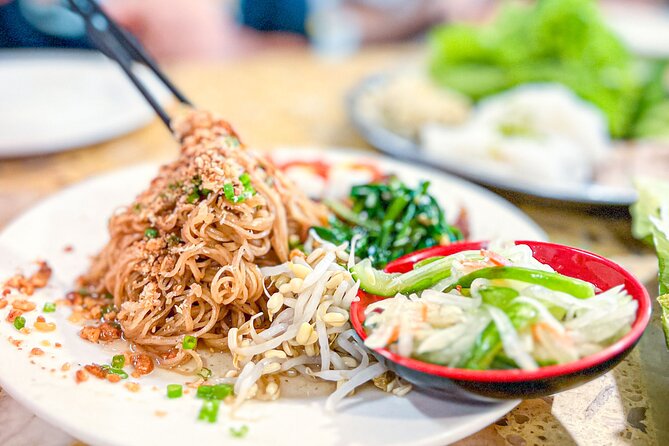 Old Siem Reap Sunset Food Tour by Tuk-tuk - How much food should you expect?