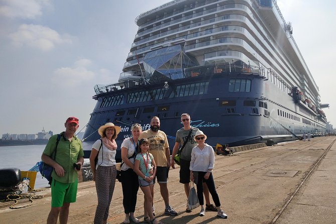 One hour Backwater Tour and tuk tuk tour in kochi with pickup - Why this combination works so well in Kochi