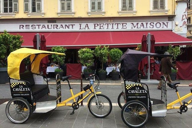 Original Nice city tour ( pedicab-vélo taxi) - Starting at Fontaine du Soleil and Place Massena