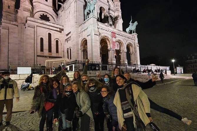 Paris by night in a Private Tuktuk Tour - Paris after dark from the back of a tuk-tuk