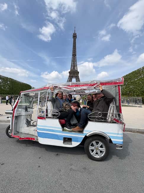 Paris by tuk-tuk: A private tour of the city's iconic landmarks - The Panthéon and Luxembourg Gardens
