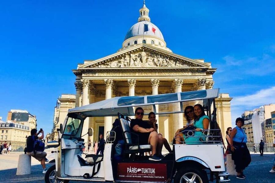 Paris: Most Iconic Monuments Guided Tour by Tuk Tuk - A fast Paris orientation from Les Invalides