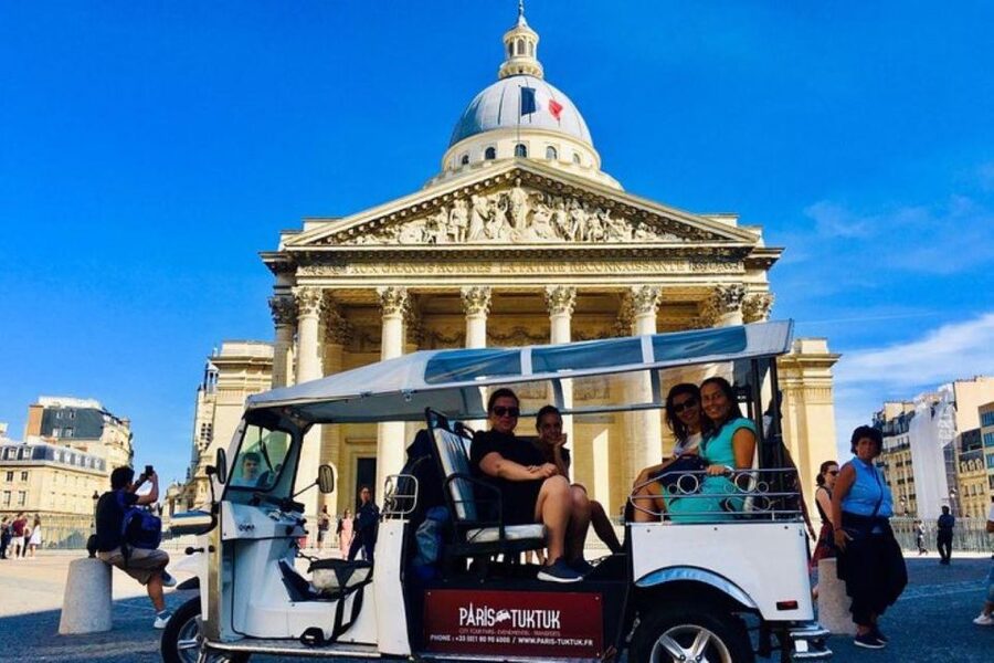 Paris: Most Iconic Monuments Guided Tour by Tuk Tuk - Finishing near the Saint Michel fountain