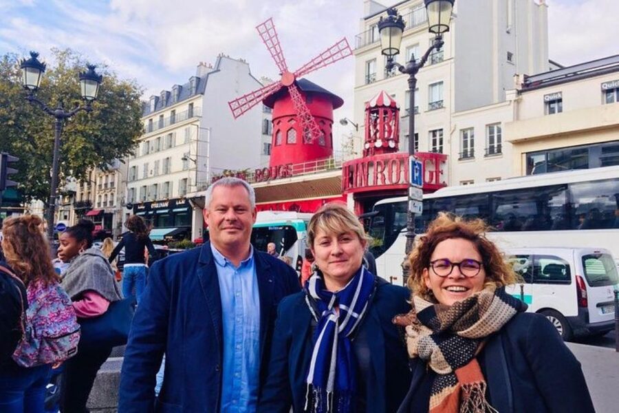 Paris: Most Iconic Monuments Guided Tour by Tuk Tuk - What the $423 group price really buys