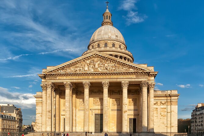 Paris Private Sightseeing Guided Tour by Electric Rickshaw - Trocadéro and the Eiffel Tower