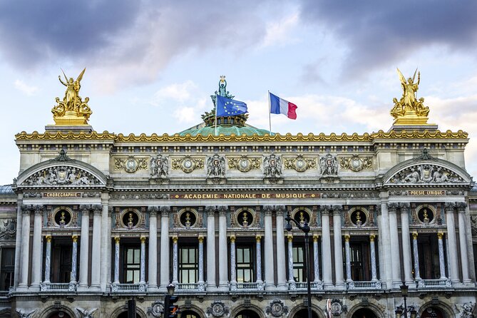 Paris Private Sightseeing Guided Tour by Electric Rickshaw - Les Invalides and the National Assembly