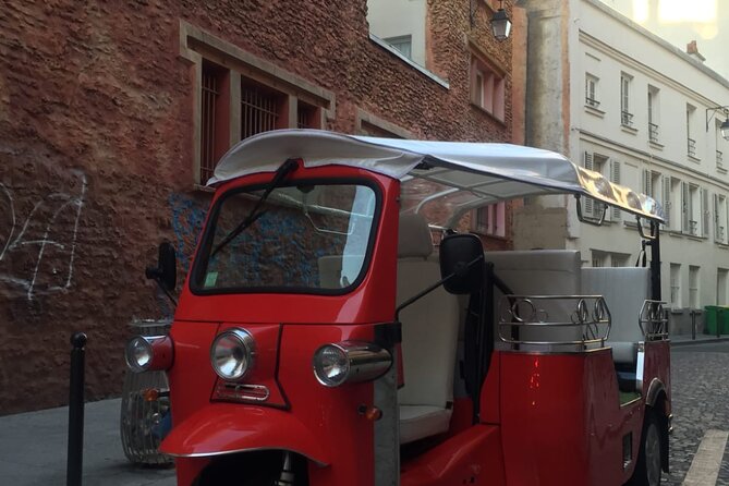 Paris Sightseeing by Tuk Tuk Golf Cart 2 hours - The best Eiffel Tower view at Trocadéro