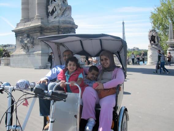 Paris Tuk-Tuk: 2, 4 or 6H First Highlights & Parisian Areas - Price and group value at $283