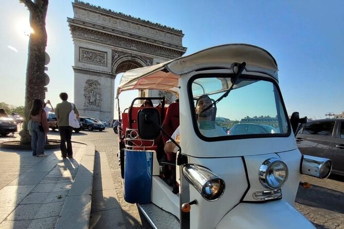Paris with a Tuk Tuk - Private 3-Hour TukTuk Tour - Montmartre and Sacré-Coeur