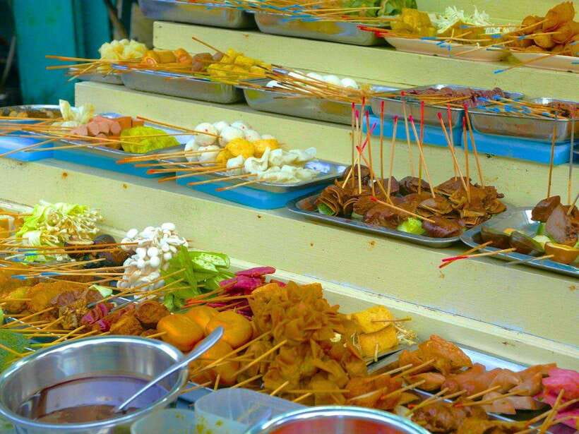 Penang: Trishaw Ride and Hawker Center Food Tour - Chinese Chamber of Commerce and lesser-known city details