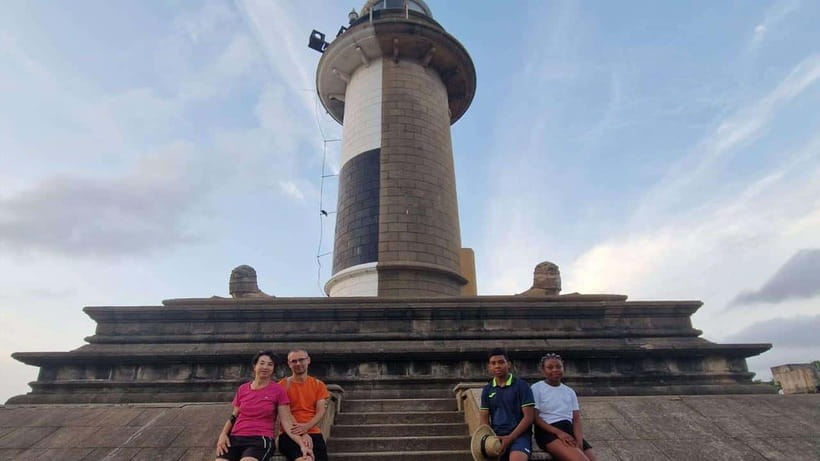 Personal Guided Colombo City Tour by Tuk Tuk - All Inclusive - Gangaramaya Temple and a quieter change of mood