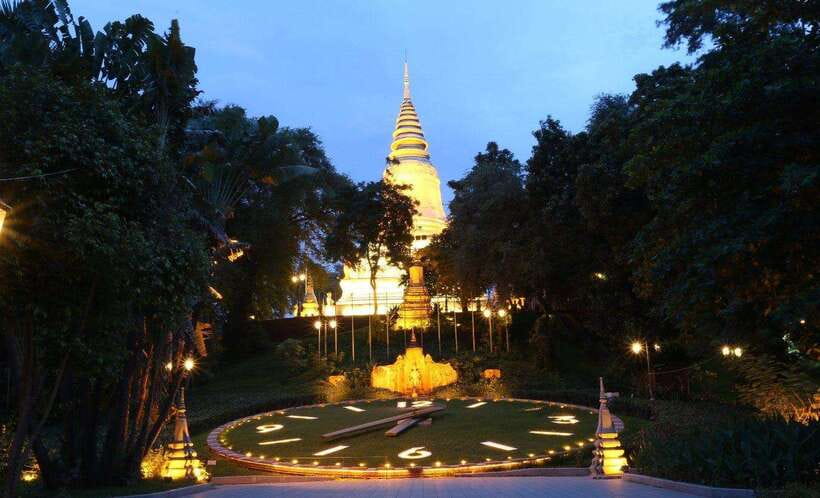 Phnom Penh: 9 Exciting Spots Evening Tuk-Tuk Tour - Key points to know before booking