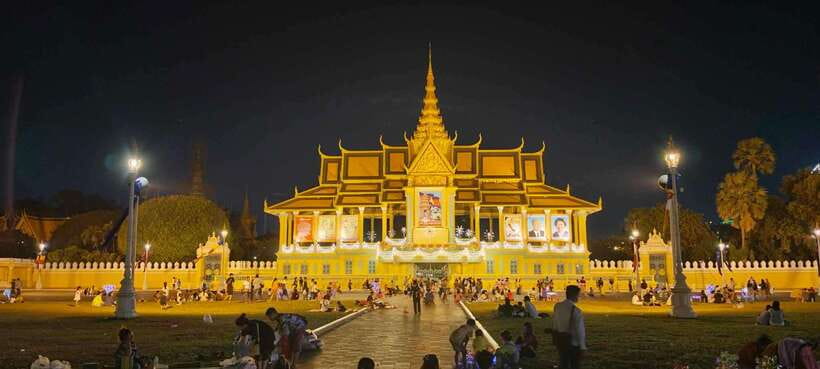 Phnom Penh: City Sights Evening or Half day Tour by Tuk Tuk - At a glance