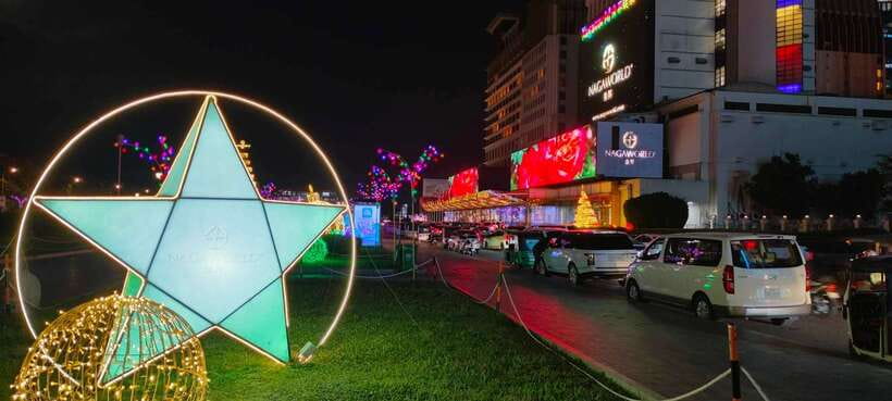Phnom Penh: City Sights Evening or Half day Tour by Tuk Tuk - The Night Market and dinner