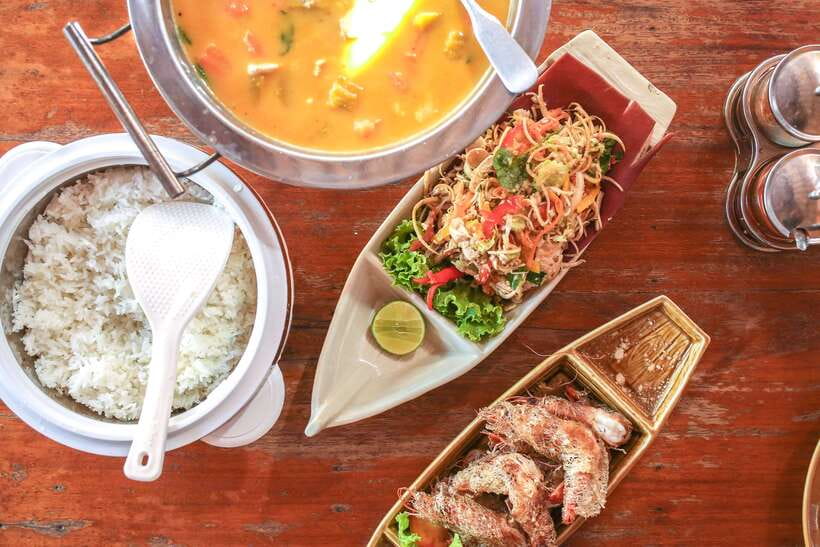 Phnom Penh: Culinary Underground Local Food Tuk-Tuk Tour - Key points to know before you book