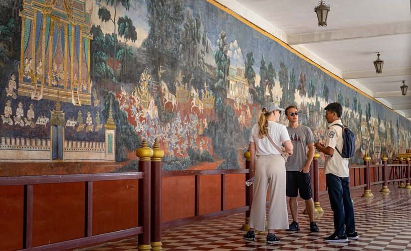 Phnom Penh Historical Sites Tour by Tuk Tuk - Who will get the most from this tour