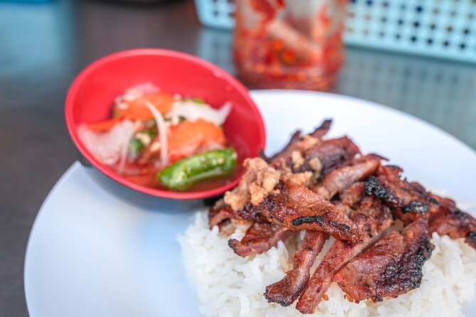 Phnom Penh Morning Market & Food Tour by Tuktuk - Includes All Food & Drinks! - Stop 1: Phnom Penh sets the morning’s context