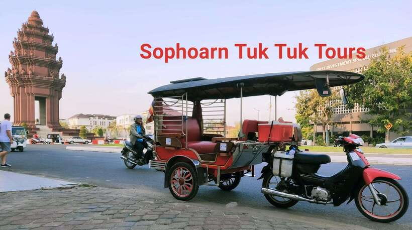 Phnom Penh: Private Tuk-Tuk Tour with English-Speaking - National Museum and Royal Palace, Phnom Penh’s grand center