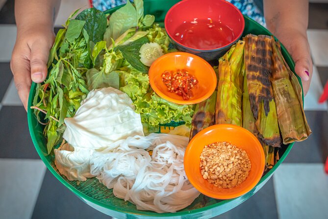 Phnom Penh’s Culinary Underground: Local Food Tour by Tuk-tuk - Why this Phnom Penh food tour feels different