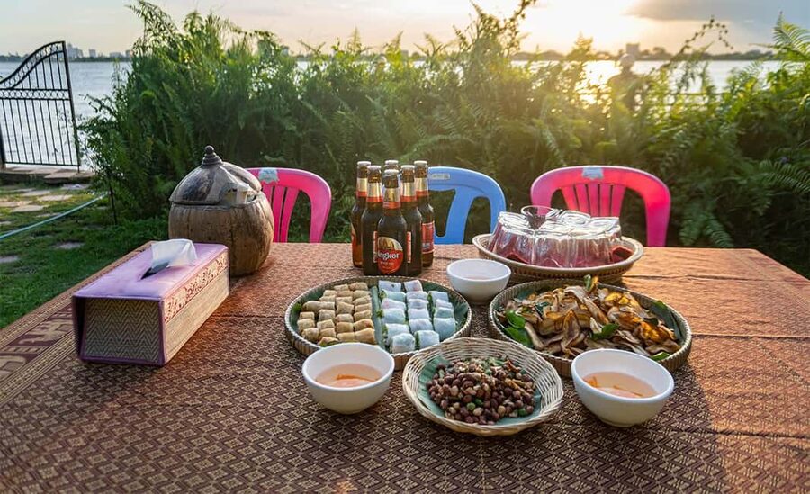 Phnom Penh: Silk Island Sunset by Tuk Tuk with food & drinks - Key points to know before you book