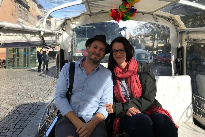Porto Full Day Private Tour with Tuk Tuk and Lunch - A traditional seafood lunch adds local flavor