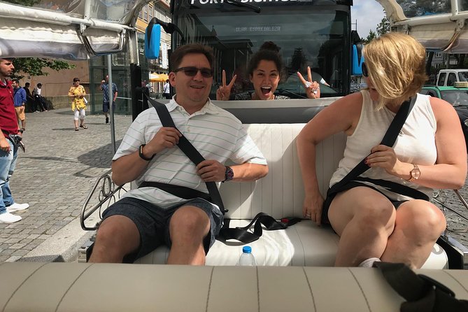 Porto Full Day Private Tour with Tuk Tuk and Lunch - Serra do Pilar and the best city view
