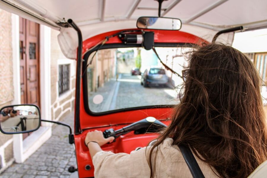 Porto: Guided Tour by Tuk-Tuk & Optional Douro River Cruise - Comfort, weather, and the ride itself