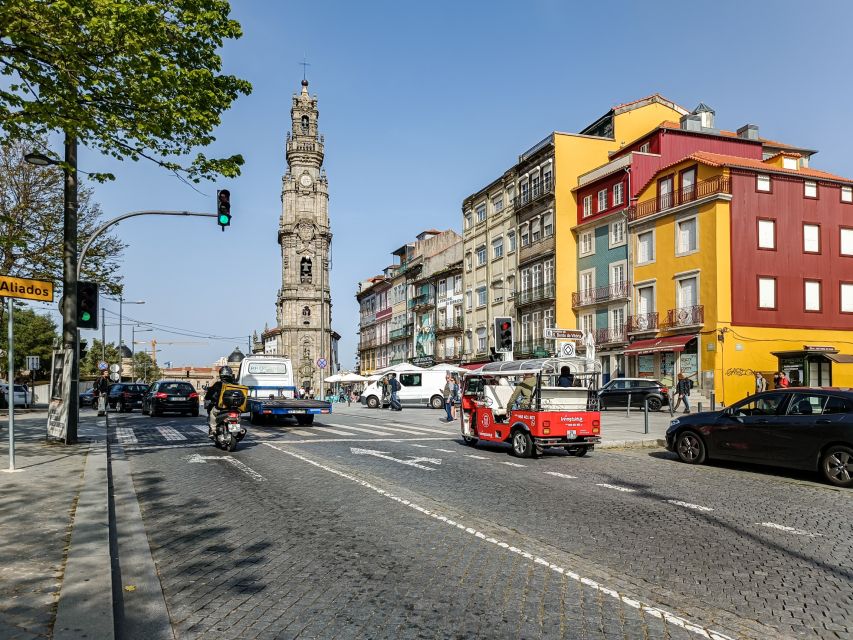 Porto: Guided Tour by Tuk-Tuk & Optional Douro River Cruise - The 50-minute route through Porto’s old center