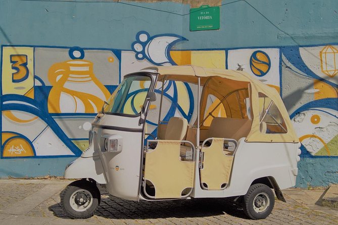 Porto Guided Tour to the Historical Center on a Tuk Tuk - Why a tuk tuk works well in Porto