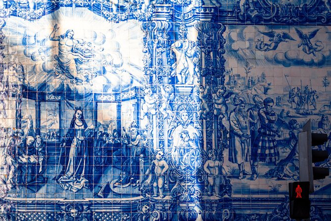 Porto Guided Tour to the Historical Center on a Tuk Tuk - From the Bolsa Palace to the Douro
