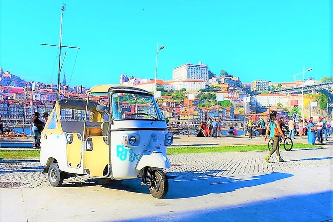Porto Half Day Private Tuk Tuk Tour - Gold woodwork and the Baroque center