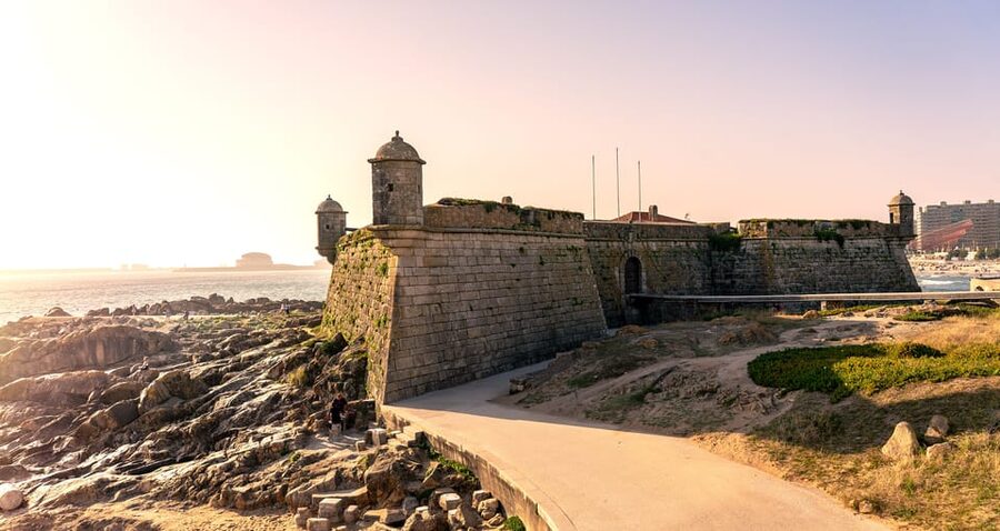 Porto Legends Full Day: Walk & TukTuk Fun Tour - FAQ