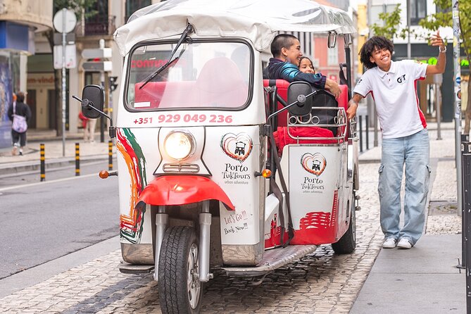 Porto: One Tour, a Thousand Stories on Tuk Tuk - 2 Hours - Starting at the Vímara Peres Statue