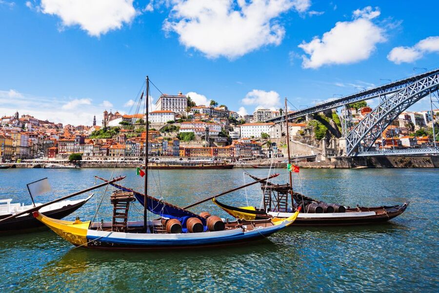 Porto: Tuk-Tuk Tour, Douro River Cruise, and Wine Tasting - Starting beside Porto’s old walls