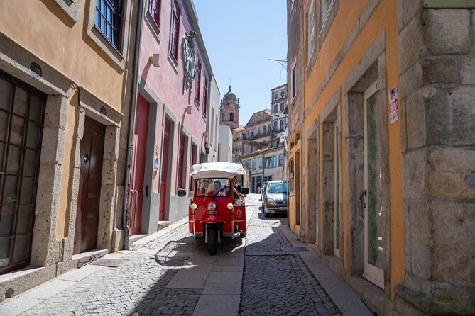 Private 4 Hour Tuk Tuk Tour with Port Wine Cellar Visit & Tasting - What the four-hour schedule feels like