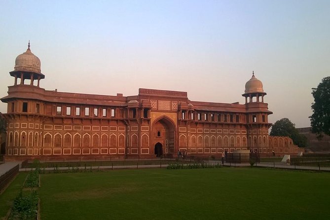 Private Agra Day Tour With Tuk Tuk - Why the sunrise Taj Mahal visit matters