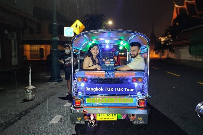 Private Bangkok Night City Tour by Tuk-Tuk with Thai Food - The Flower Market after dark