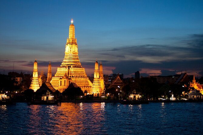 Private Bangkok Night Tour by Tuk Tuk with Dinner - Bangkok by tuk-tuk after the heat fades