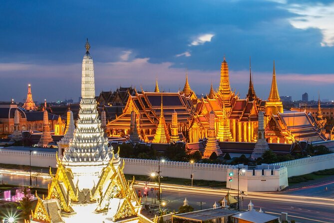 Private Bangkok Night Tour by Tuk Tuk with Dinner - Democracy Monument in the evening