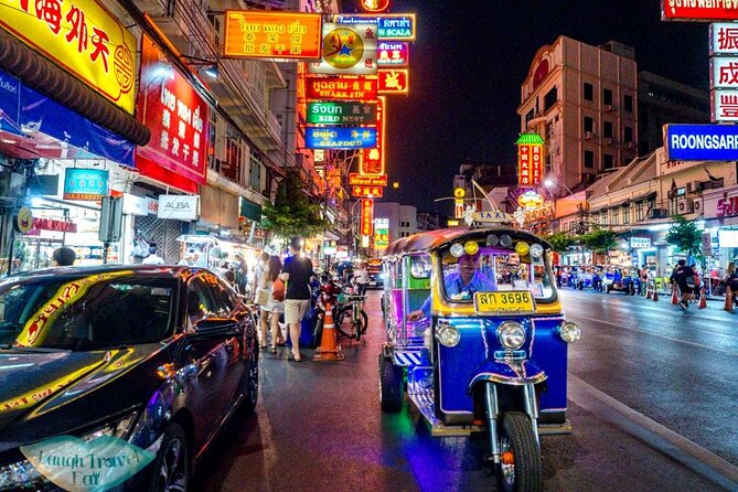 Private Bangkok Night Tour by Tuk Tuk with Dinner - The Giant Swing and Bangkok’s old ceremonial center