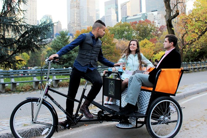 Private Central Park Guided Tour by Pedicab - Choosing between one hour and two hours