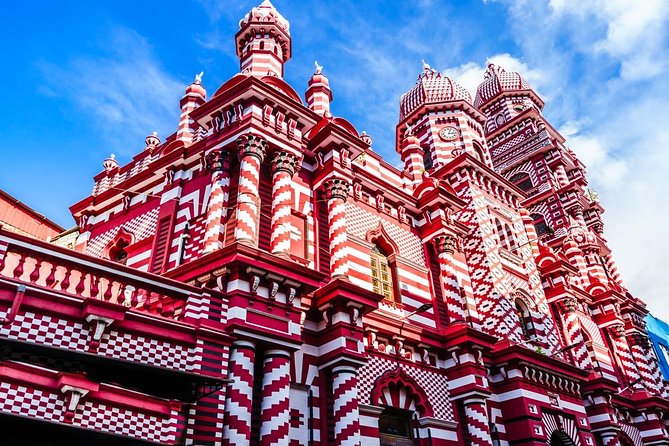 Private Colombo Sightseeing By Tuk Tuk - Jami Ul-Alfar Mosque and the Fort sights